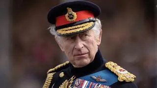 Kolejny wielki cios dla Karola III. Do Pałacu Buckingham spływają kondolencje
